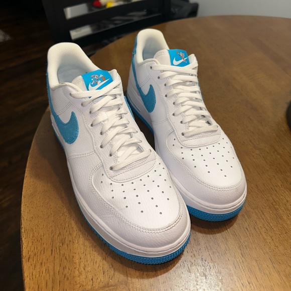 Nike Air Force 1 Space Jam - Picture 5 of 7